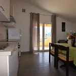 Batarilo Biograd Na Moru