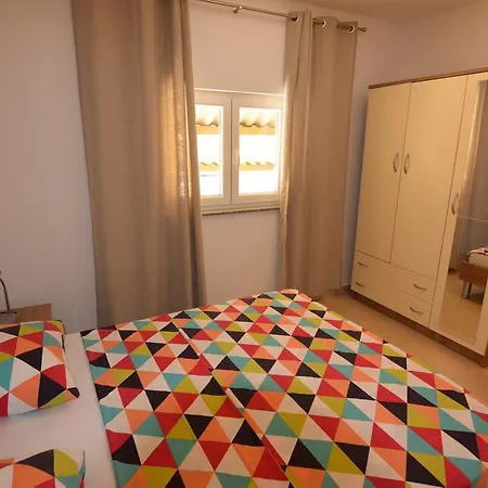 Апартаменты Batarilo Биоград-на-Мору