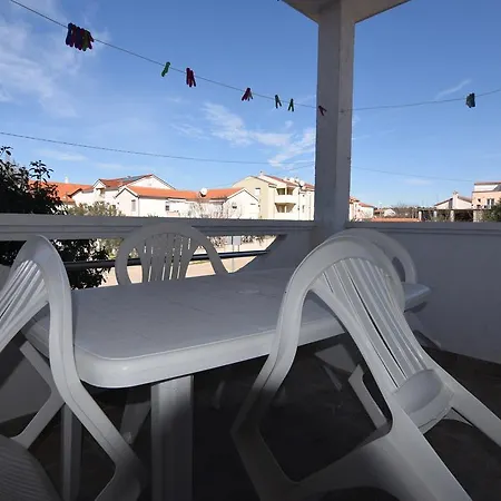 Апартаменты Batarilo Биоград-на-Мору