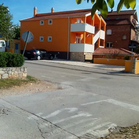 Batarilo Апартаменты Биоград-на-Мору