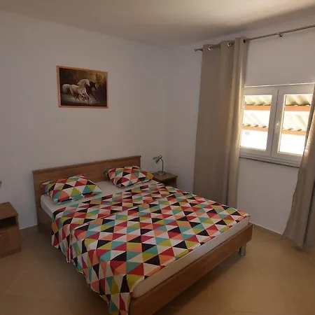 Batarilo Biograd Na Moru