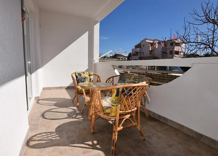 Batarilo ביוגראד נה מורו