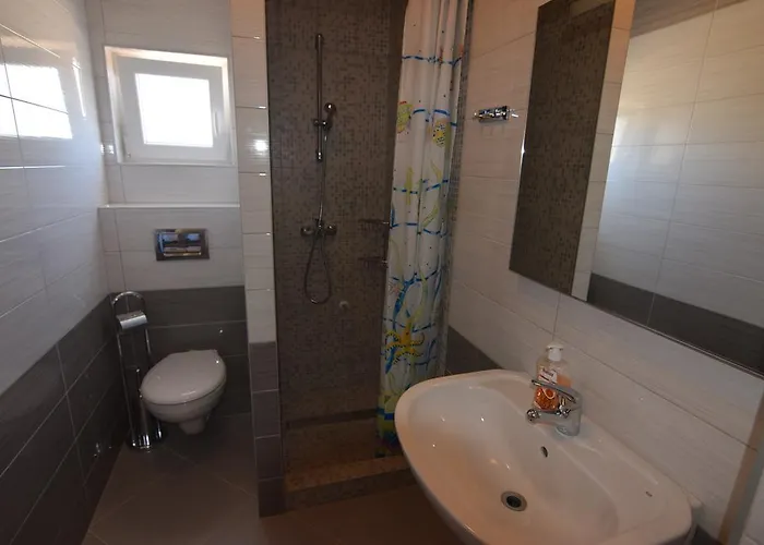 Batarilo ביוגראד נה מורו